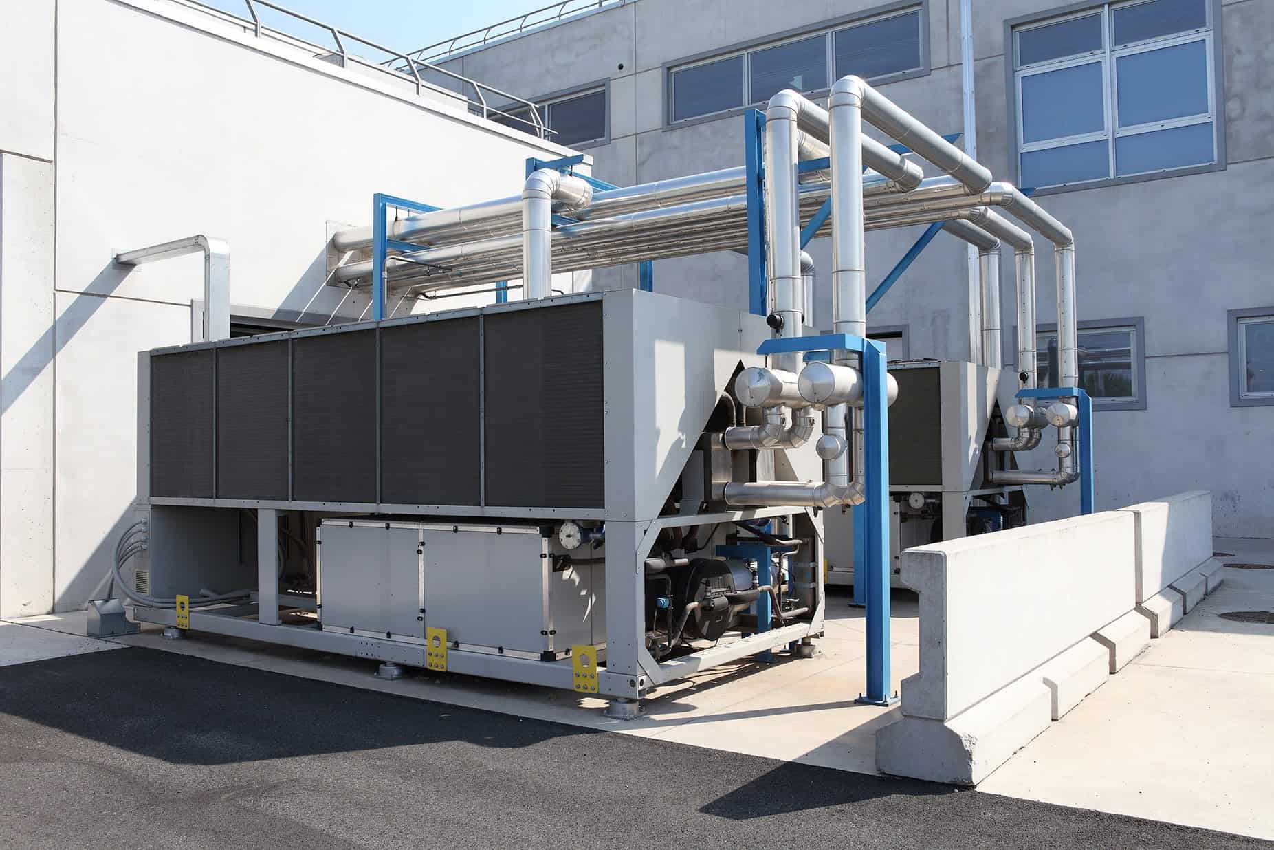 RBI-Vibration-Analysis-Blog-Outdoor-Unit An outdoor HVAC system